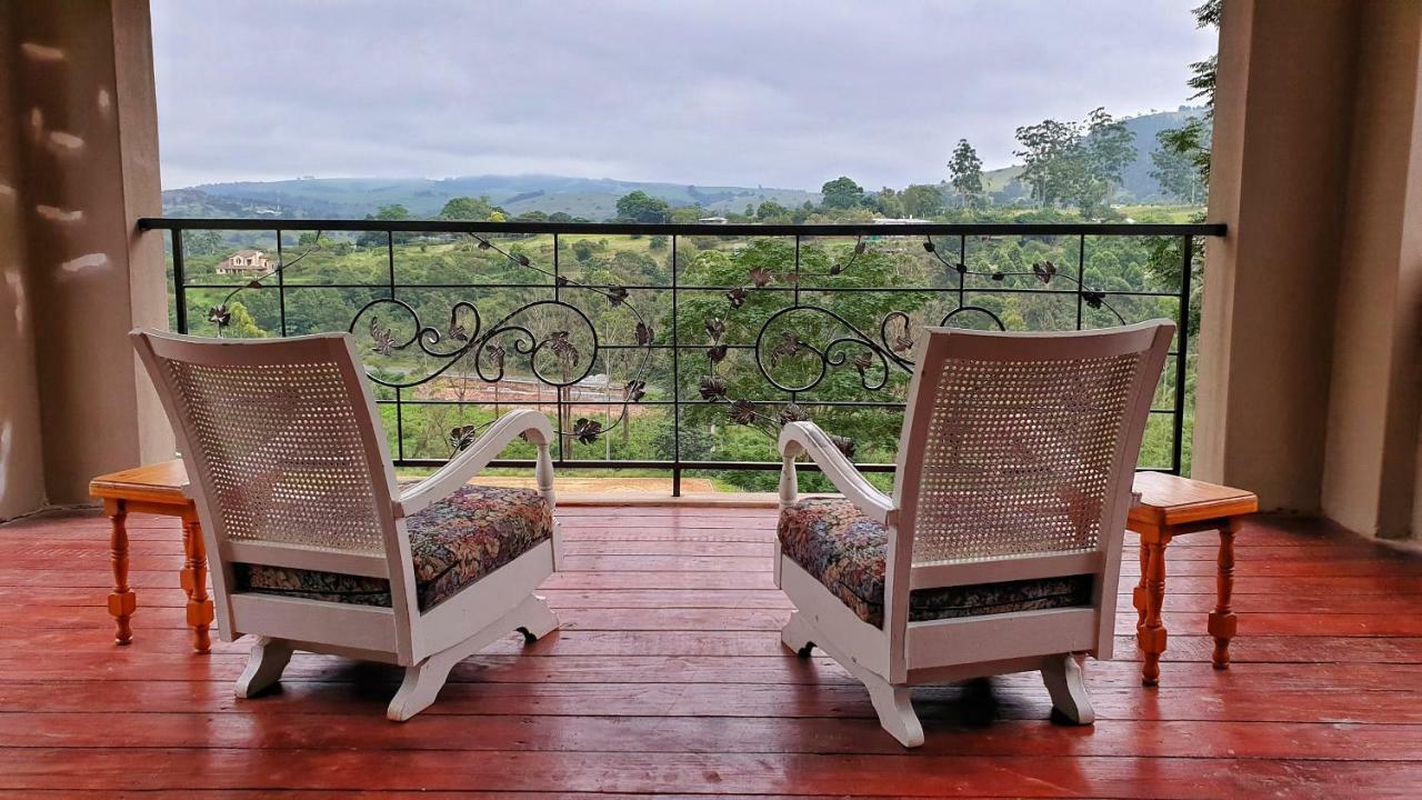 Cavalo Guesthouse & Equestrian Estate Drummond ภายนอก รูปภาพ